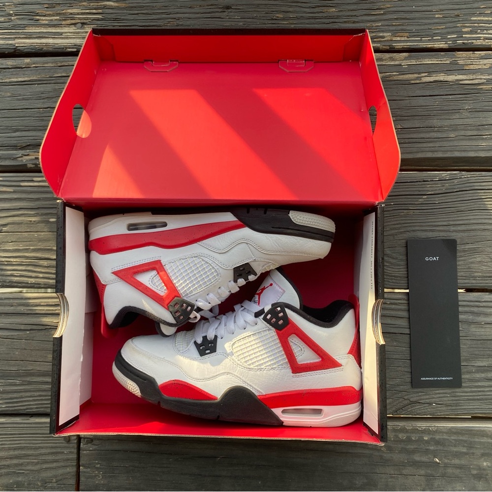 “Red Cement” Air Jordan 4